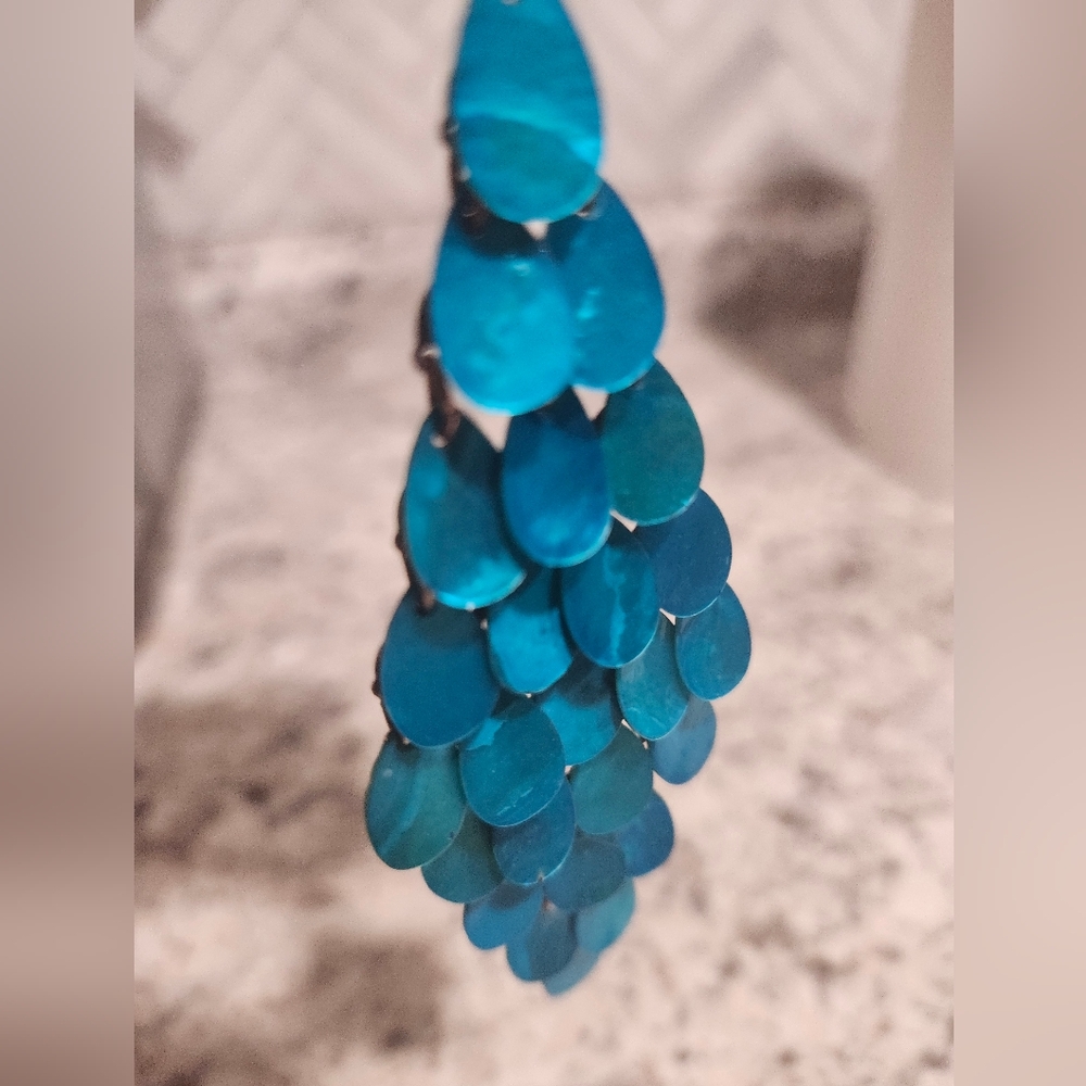Seashell dangle earrings - Picture 3 of 5